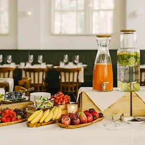 4* Отель Boutique & Design Volkshaus